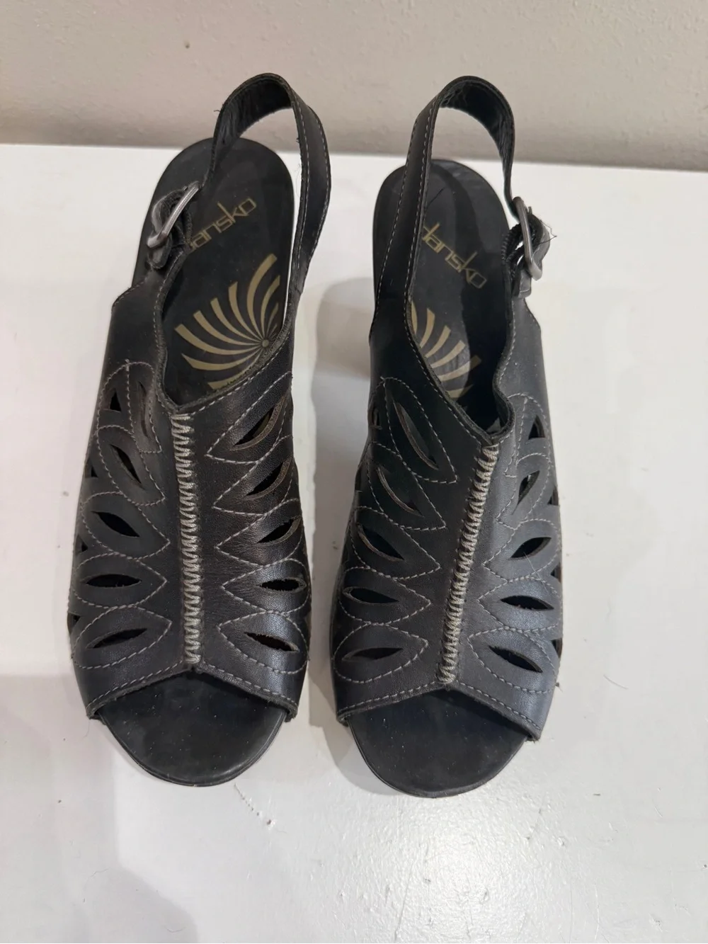 Dansko Black Leather Cutout Slingback Sandals size 40